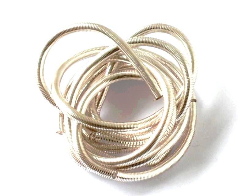 Small cylinder. Round. 2.5mm.