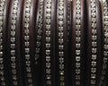 REGALIZ Leather cord with strass. Oval 10x6mm. Dark brown. Best qual.