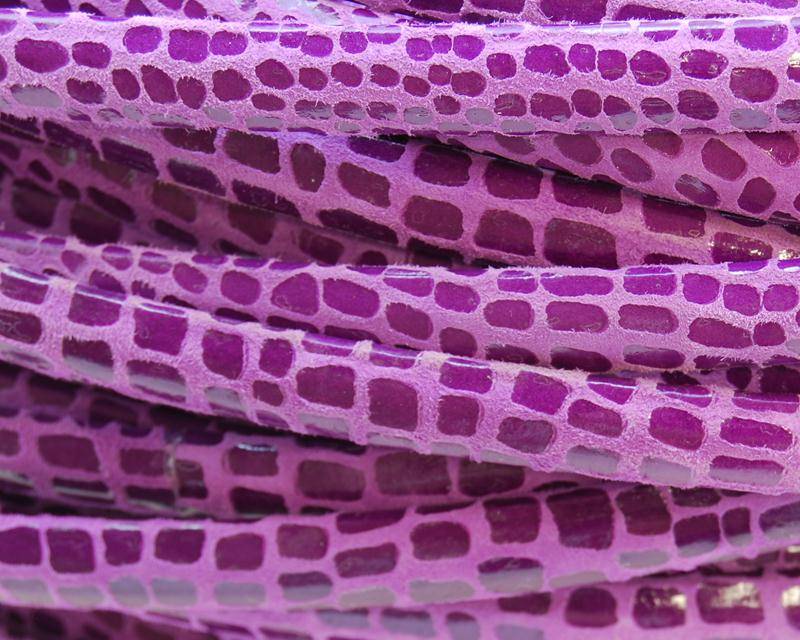 Cancun Suede Leather Cord. 8x5mm. Dark Lilac.