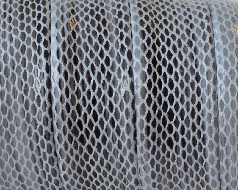 Cloth Flat Cord. 16mm. Snake engraved. Light grey. Best Quality.