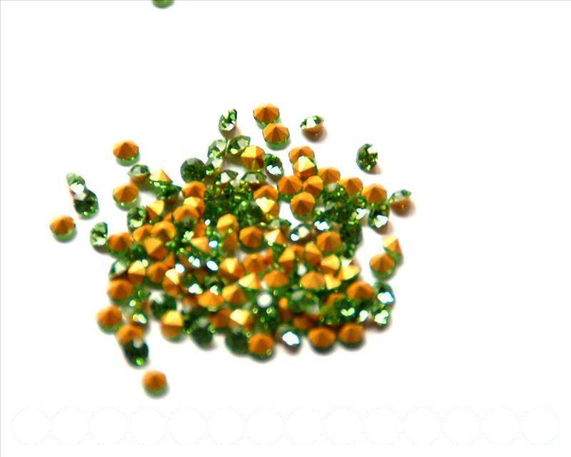 Rhinestone Cabochons. 2.9-3mm. Peridote.
