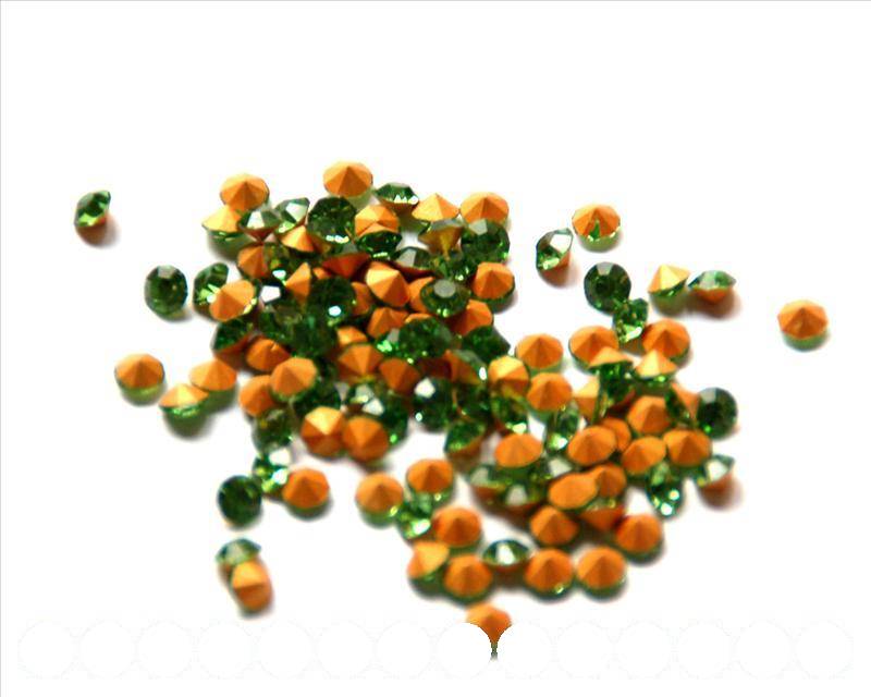 Rhinestone Cabochons. 4-4.1mm. Peridote.