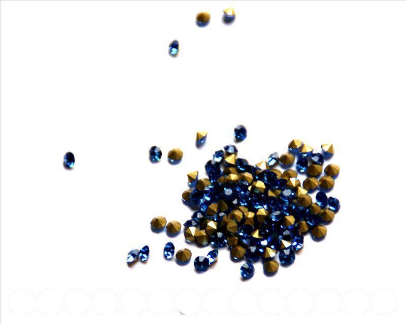 Rhinestone cabochons 2.9-3mm. light blue. 14