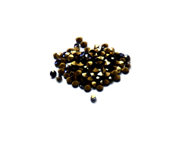 Crystal. Rhinestone Chaton. 2,9-3mm. Tanzanie.