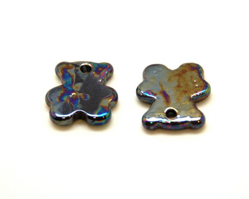 Ceramic. Bear. 27x24mm. Chocolate. Ir. Inn.3mm. approx.