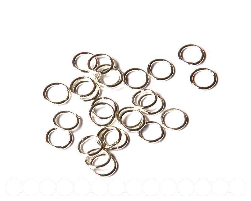 Closed ring. 8x1mm. Silver color. 100 PCs