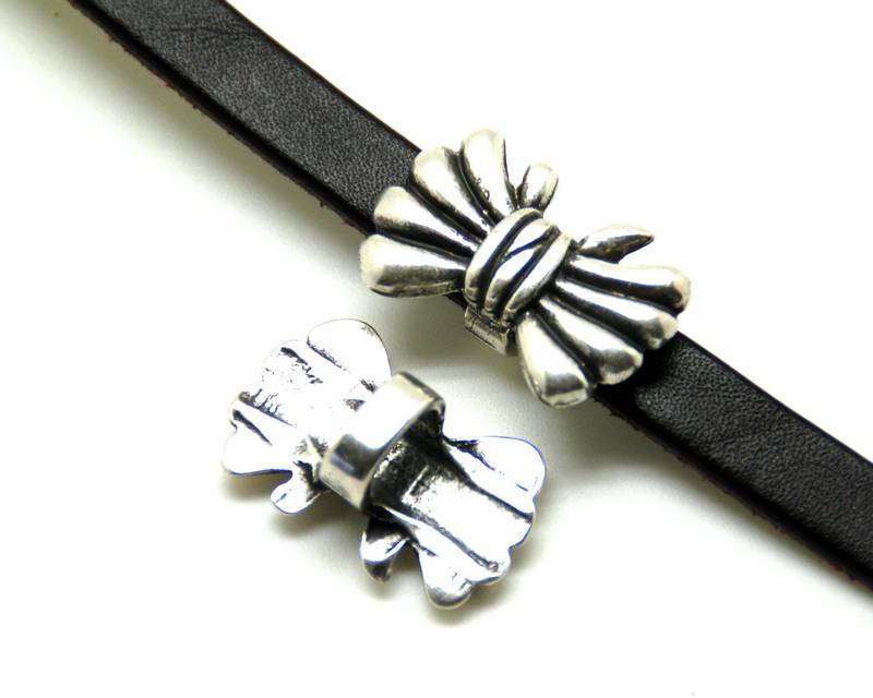 Zamak. Ribbon. 30x10.5mm. Silver color. Inn. 7x10mm.