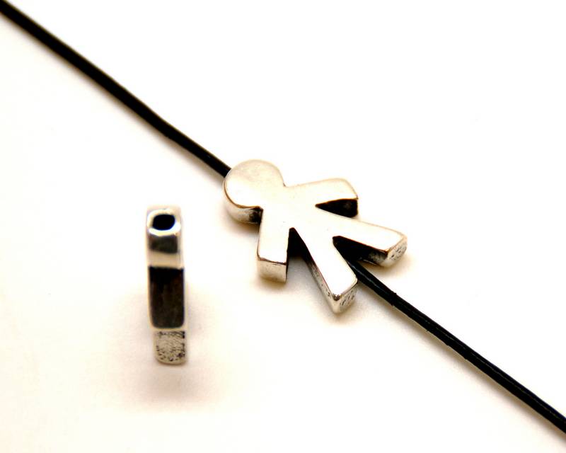 Zamak. Boy. 23x16mm. Silver Color. Inn.3mm.