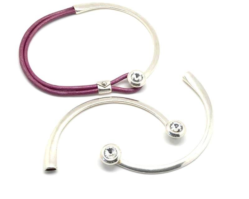 Zamak/Swarovski. 20mm. Silver-crystal. Inn.9.2x6mm.