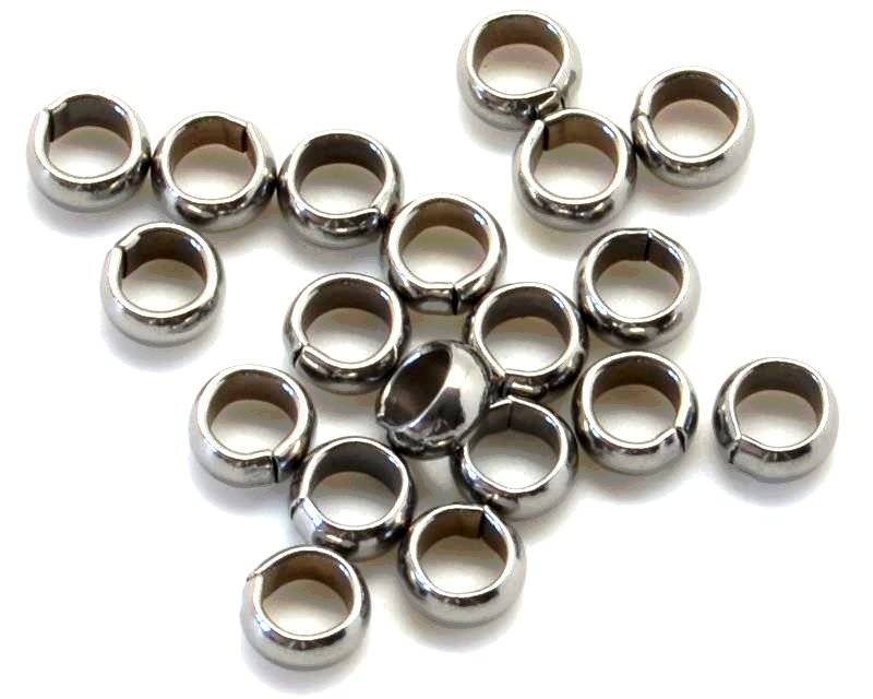 Stainless steel. Open ring. 6.6x3mm. Silver color.