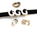 Zamak. Letter G. 9.5mm. Silver color. Inn.6x2.5mm.