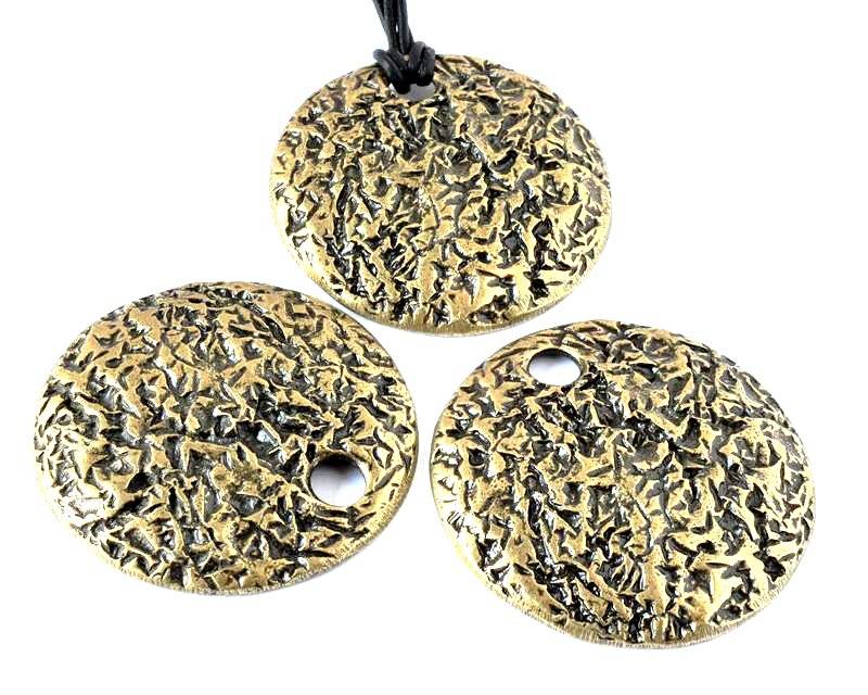 Zamak. Pendant. Coin. 45mm. Gold Antique .Inn.6mm.