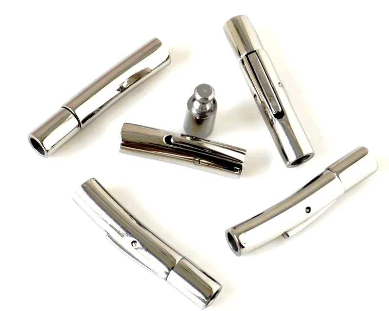 Stainless steel 316. Magnetic clasp. Tube. 31x6mm. Silver. Inn.4mm.