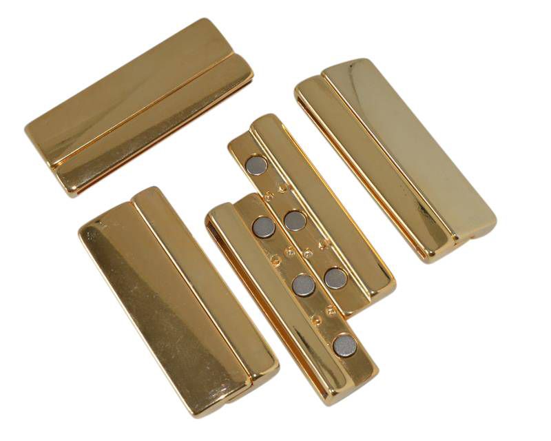 Zamak. Magnetic clasp. Flat. 52x22mm. Gold. Inn.49x2.5mm.