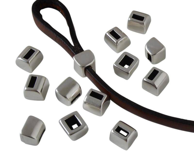 Zamak. Bracelet loop-component for stripe. 8x9mm. Silver. Inn.5x2mm.