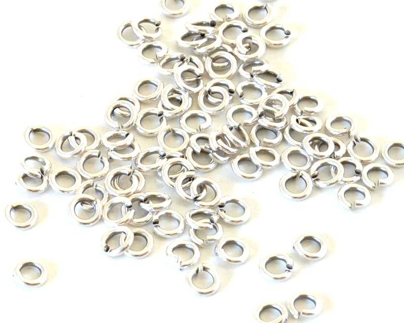 Brass. Ring. 4.5x1mm. Silver.