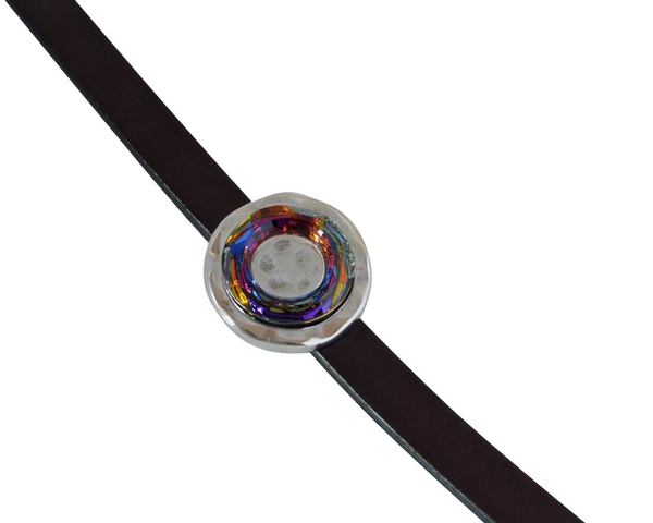 Zamak/Swarovski. Coin. 25mm. Silver-Volcano. Inn.10x3mm.