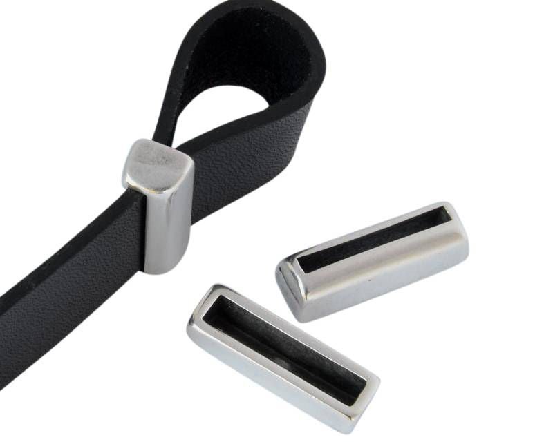 Zamak ending. 23x7x6mm. Silver. Inn.20x4mm
