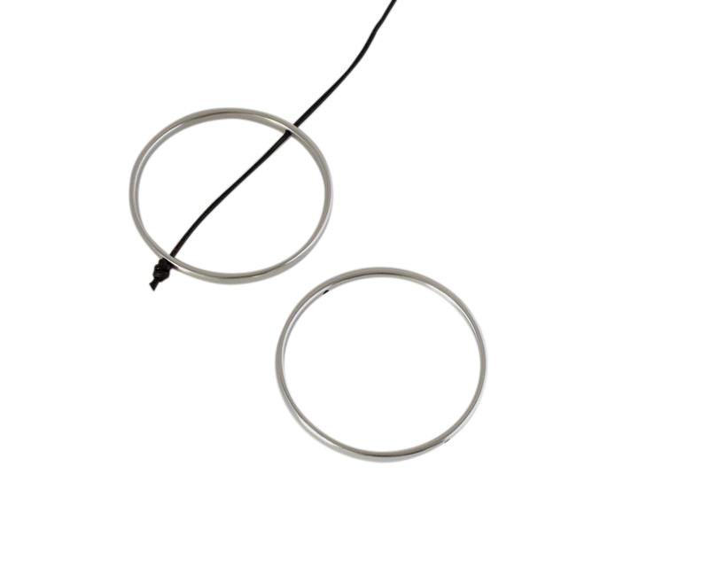 Zamak Ring with two holes. 45x45mm. Silver. Inn.1.5mm