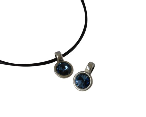 Swarovski and metal pendant 11,5x11,5mm. Silver-DB. Inn.3mm