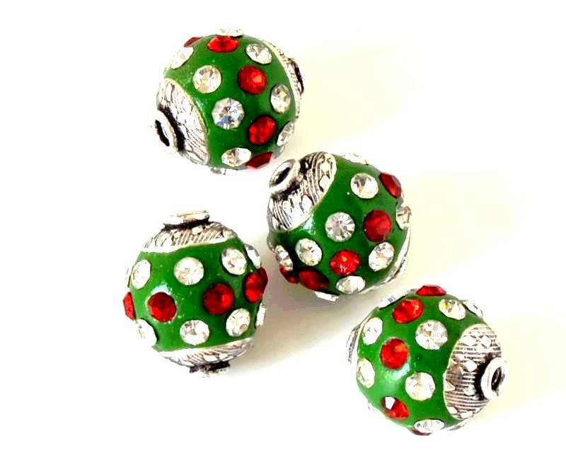 Resin/Metal/Rhinestone. 16mm. Green. Inn.2mm.approx.