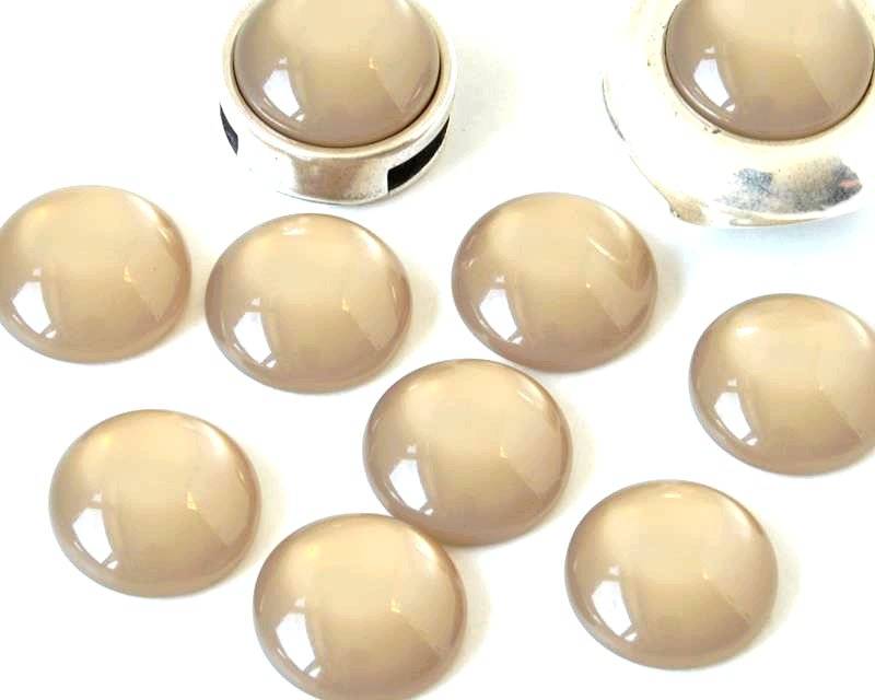 Resin. Cabochon. 12mm. Light brown. Light brown. Best Quality.