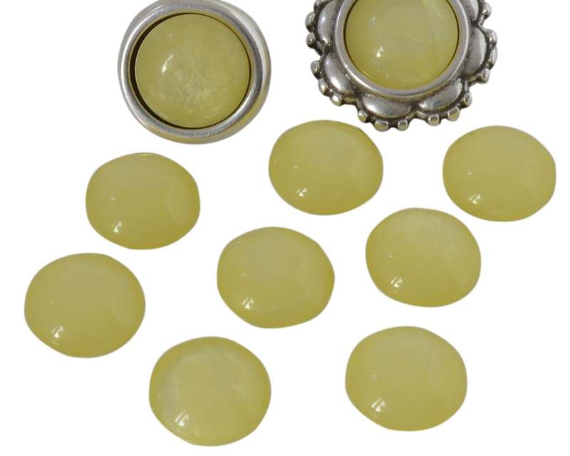 Resin. Cabochon. 12mm. Pearl lemon yellow. Best Quality.