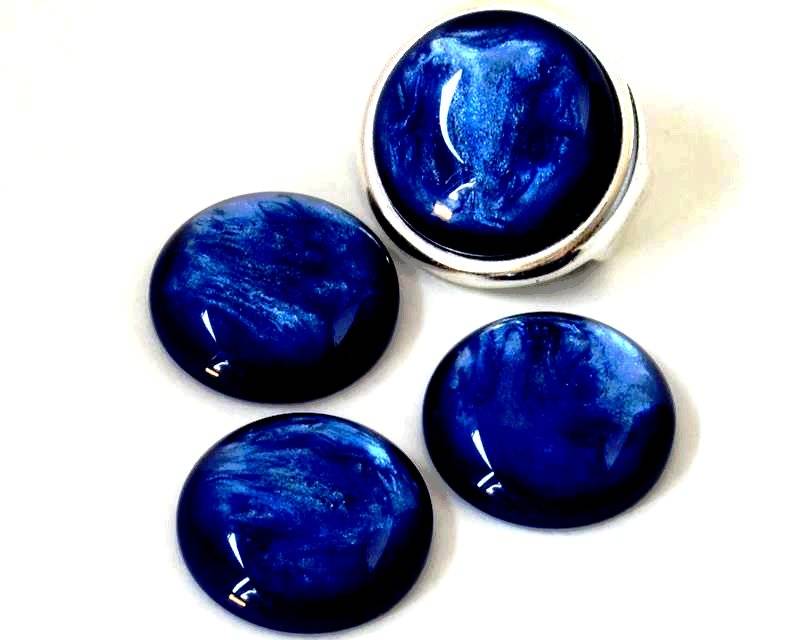 Resin. Cabochon. 20mm. Shell blue. Best Quality.