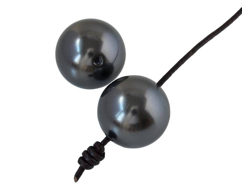 SWAROVSKI Pearl 5817. 14mm. Black. Inn.1.2mm