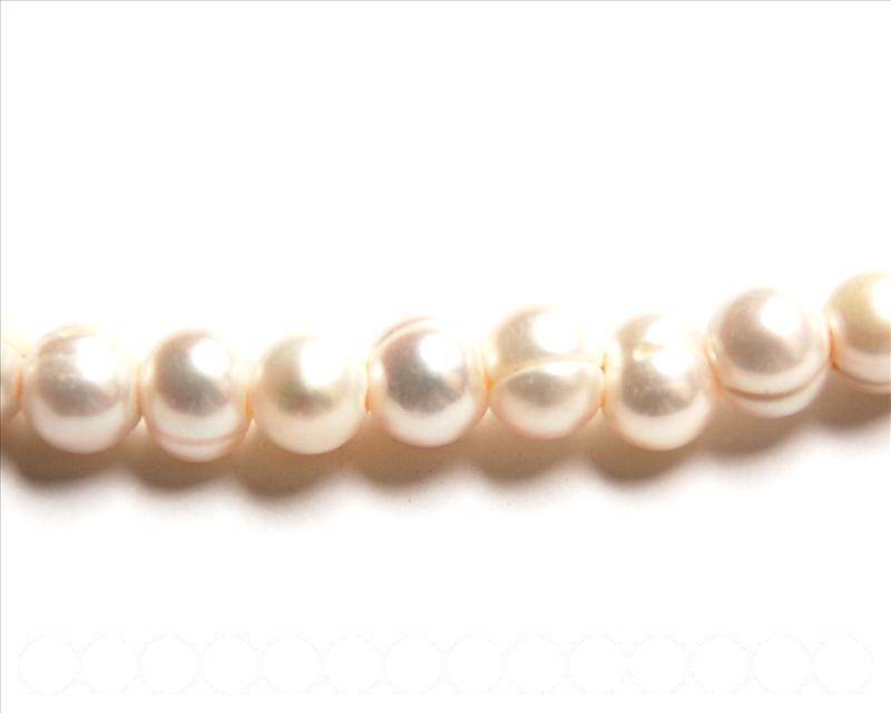 Cultured Freshwater. Round, 10-11mm. Inn.2mm.ap.