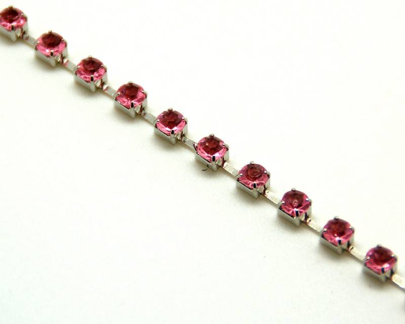 Chain. 3.5mm. Silver color-pink strass.