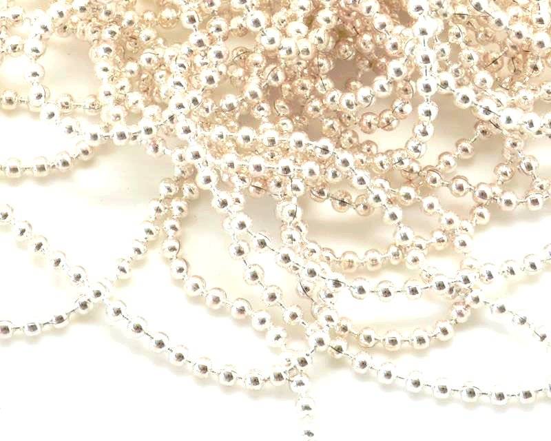 Metal. Chain. Balls. 2.5mm. Silver color.