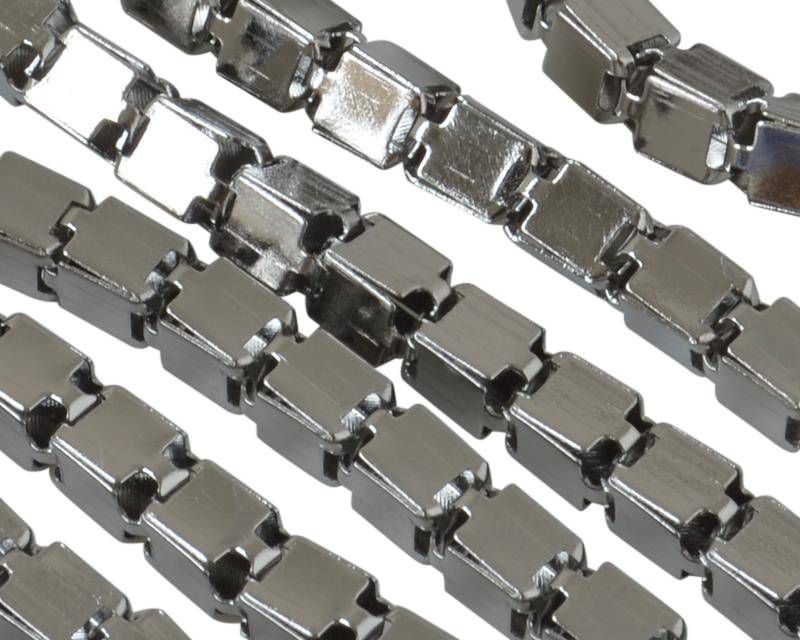 Stainless steel 316L. Chain. Square. 4x4mm. Silver.
