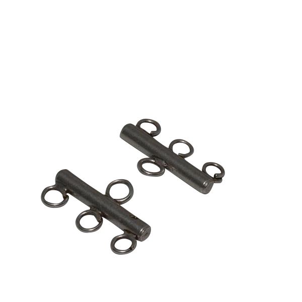 Brass clasp with three rings 25x16mm. Silver Int.4.8mm