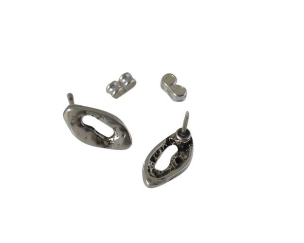 Oval Earrings 16-8mm ring. Silver