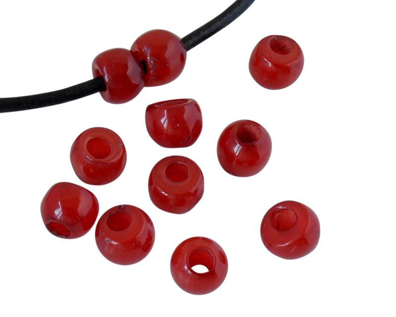 Round Resin 7x7x5mm. Opaque red. Inn.3mm aprox. Best Quality.