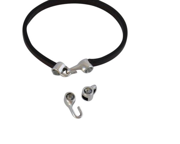 SWAROVSKI and metal clasp 11x4.5mm with end cap coin. Silver-Black Diamond. Inn.3x2mm