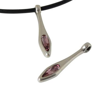 SWAROVSKI and metal pendant 42x6mm. Plateado-Antique Pink. Int.2mm