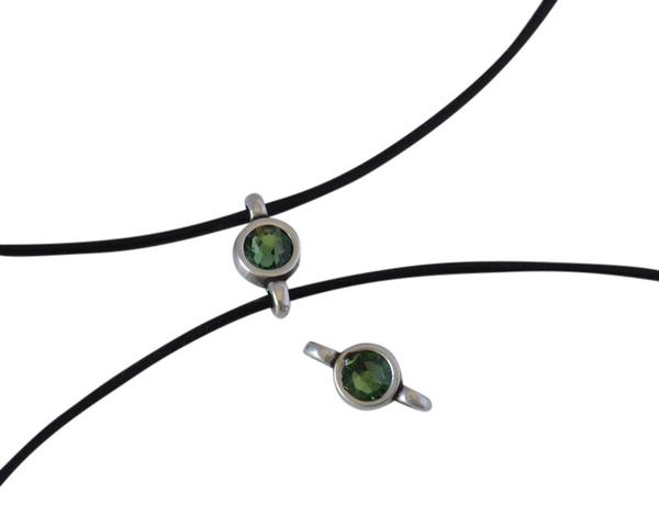 Swarovski and metal connector 10x5mm. Silver-Erinite.Inn.2m
