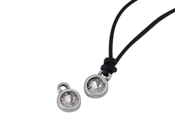 Swarovski and metal pendant coin 6.5x6.5mm. Silver-Crystal. Inn1.8mm