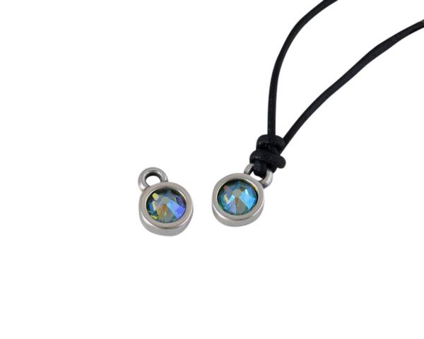 Swarovski and metal pendant coin 6.5x6.5mm. Silver-Peridot Shimmer. Inn1.8mm